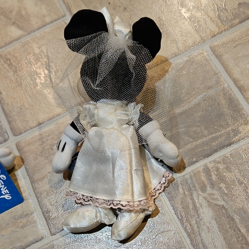 Disney Mickey and Minnie Wedding Plush Set - Picture 6 of 7